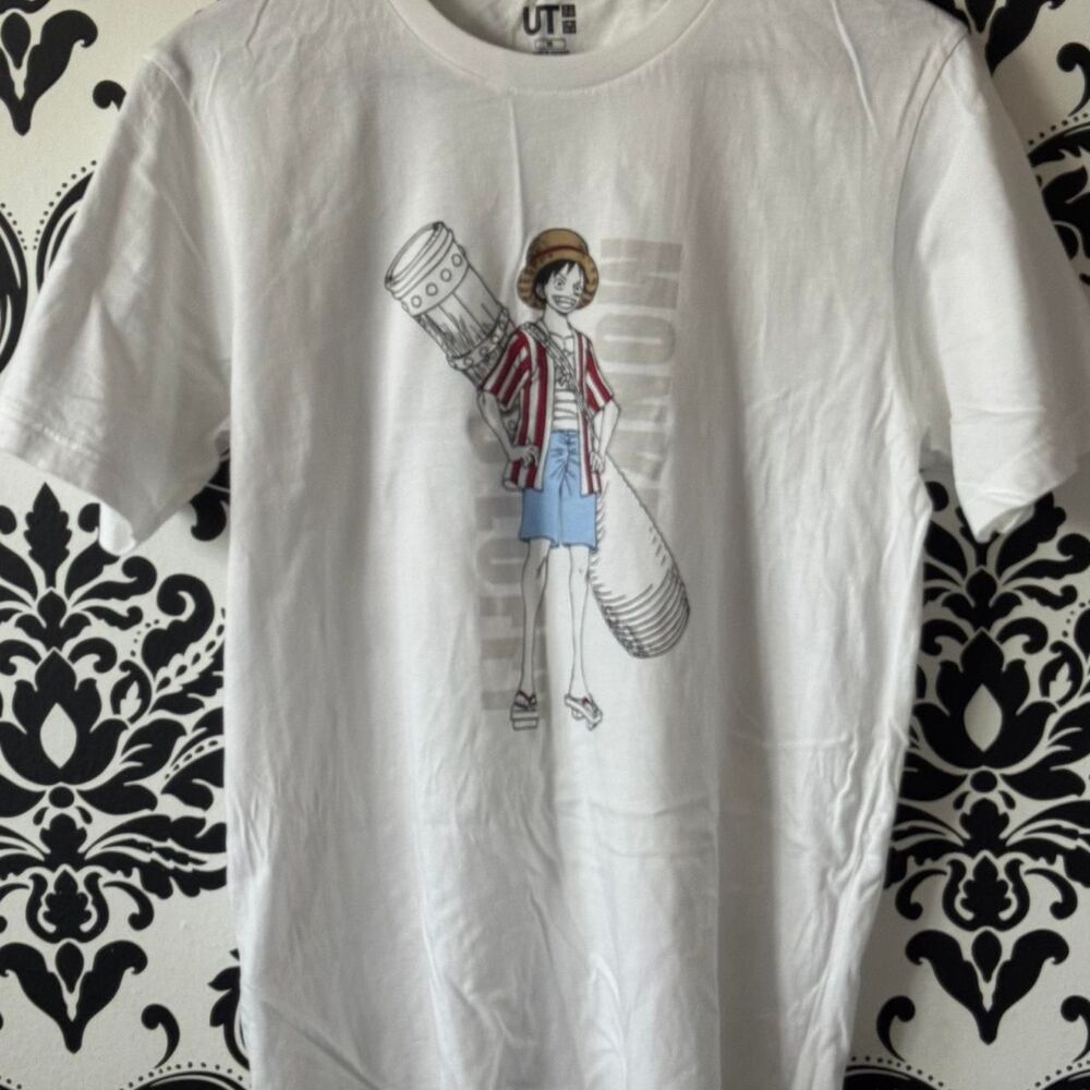 Uniqlo Men's White T-shirt  Size M Anime